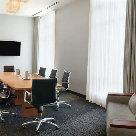 Residence Inn By Marriott Calgary Airport-2