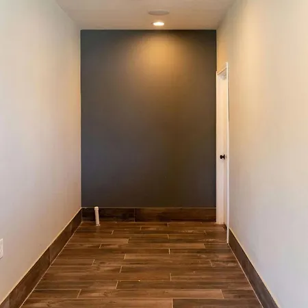Magnuson Extended Stay And Suites Airport Hotel-3