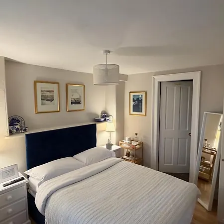 Georgian House Boutique B&B-3