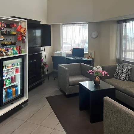 Comfort Inn Saskatoon Centre-3