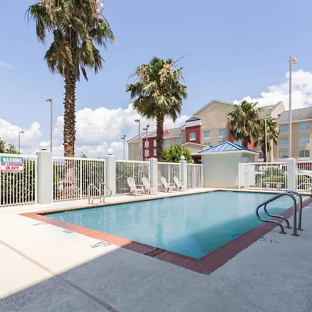 Comfort Suites New Orleans East-3