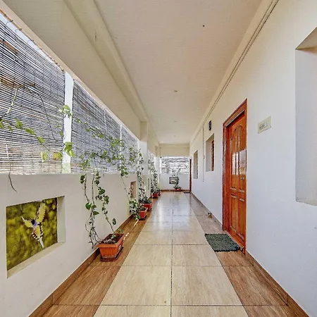 Hotel O Sms Homes-2