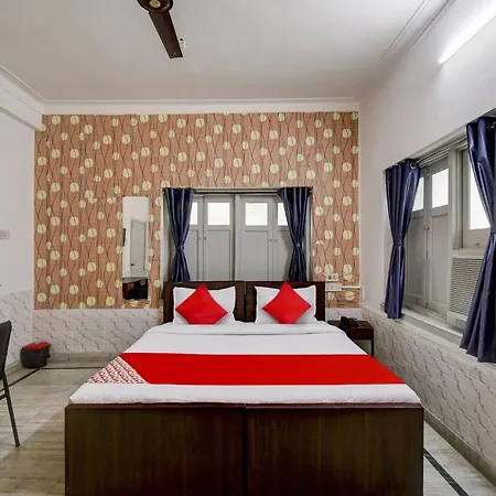 Super Oyo Hotel O Fantasy Stay Vibe-3