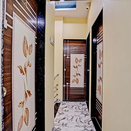 Oyo Flagship Hotel Nine Hills-3