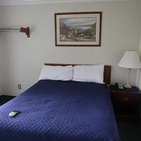 Merrill Field Inn-2