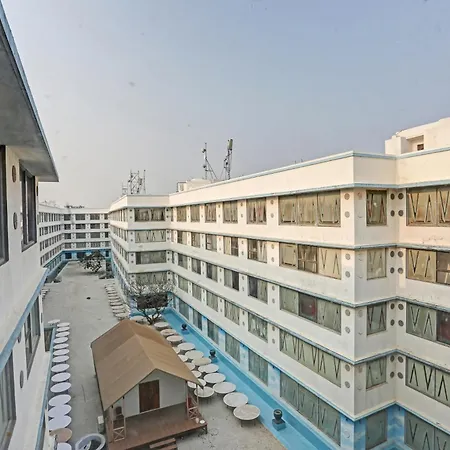 Townhouse Royal Palms Hotel-2