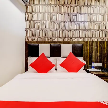 Oyo Flagship Hotel Qubic-2
