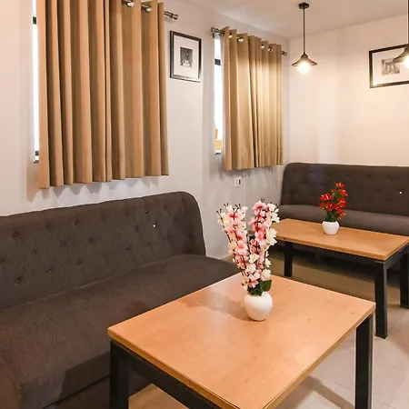 Hotel O Comfort Inn-3