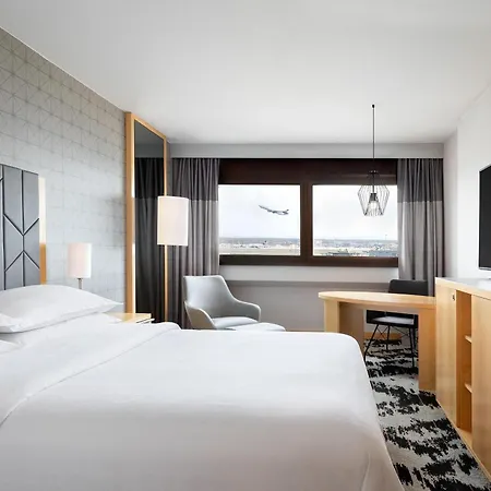 Sheraton Frankfurt Airport Hotel & Conference Center-2