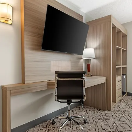 Best Western Airport Inn-2