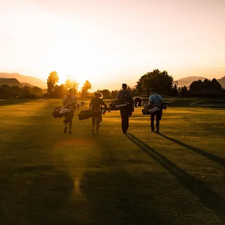 Holiday Inn Hotel And Suites-Kamloops By Ihg-2