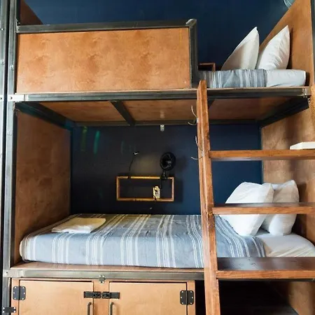 Deep Ellum Hostel - Adults Only-2