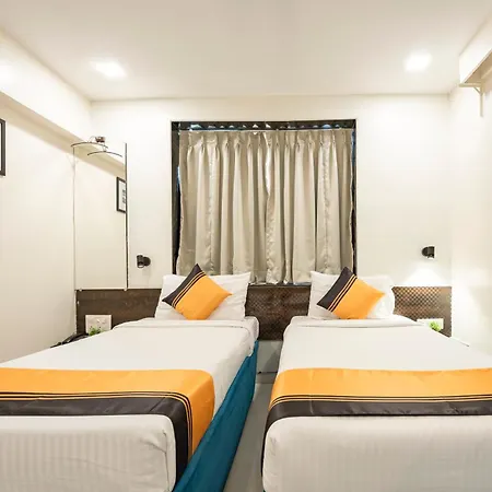 Itsy Hotels Bindra Elite-2