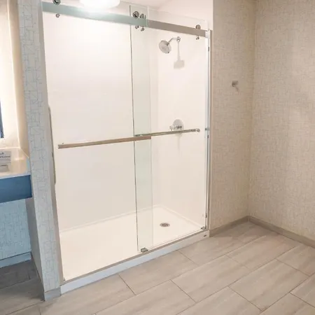 Holiday Inn Express Long Island City E - New York By Ihg-2