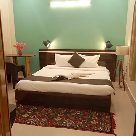 Aiims Nagar Homestay By Hezitt Stay-2