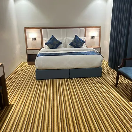 Hyatt Residence للشقق المخدومه-2