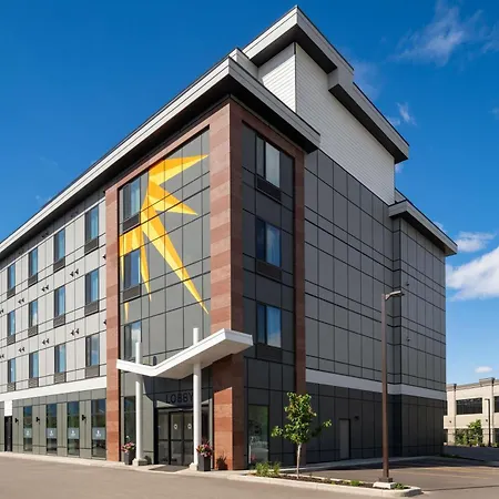 La Quinta Inn & Suites By Wyndham Kelowna Bc-3