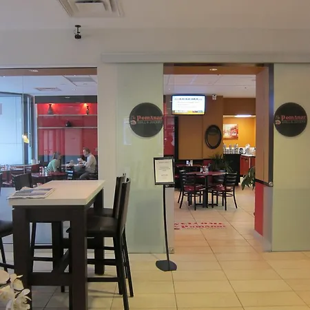 Bond Place Hotel-2