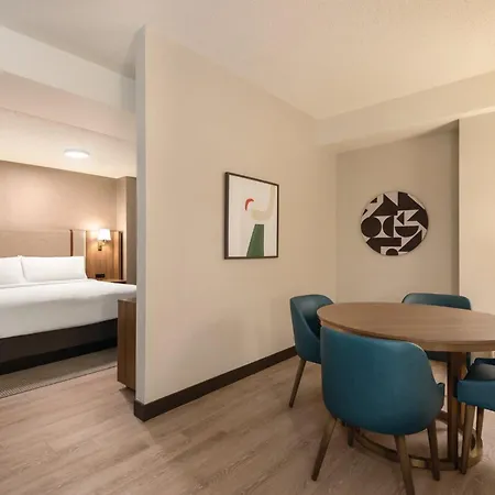 Holiday Inn & Suites Vancouver Downtown By Ihg-2