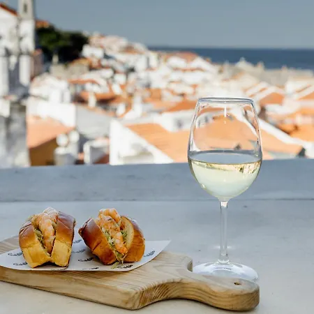 Memmo Alfama - Design Hotels (Adults Only)-2