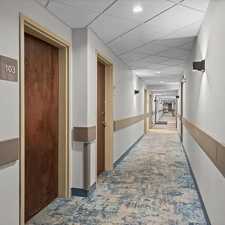 Home Inn & Suites Regina Airport-2