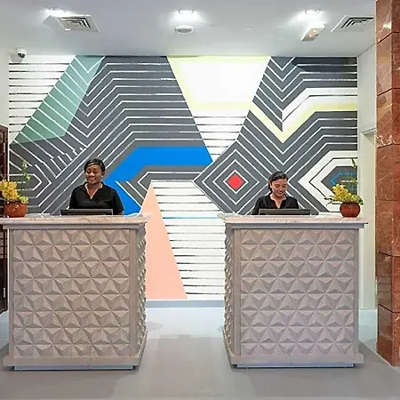 Leva Hotel And Suites Opposite Downtown-3