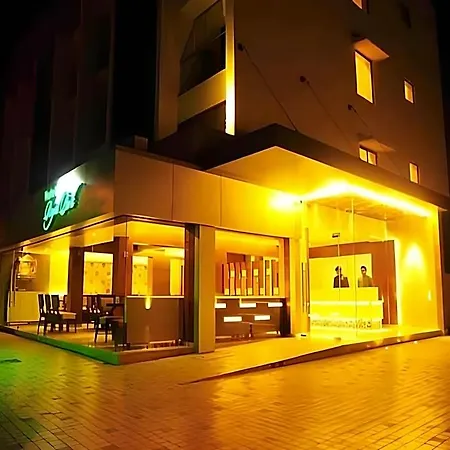 Hotel Royal Park-3