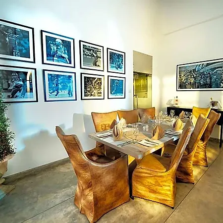 D Pavilion Boutique Hotel-3