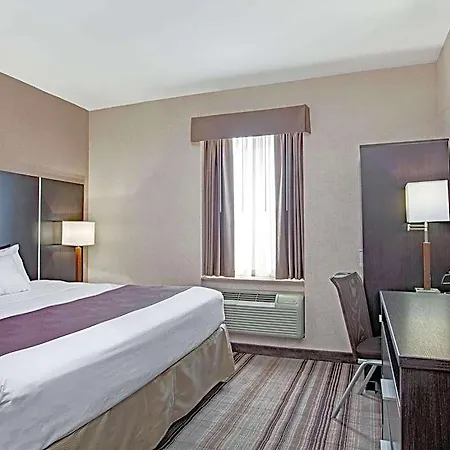 Days Inn By Wyndham Jamaica / Jfk Airport-2