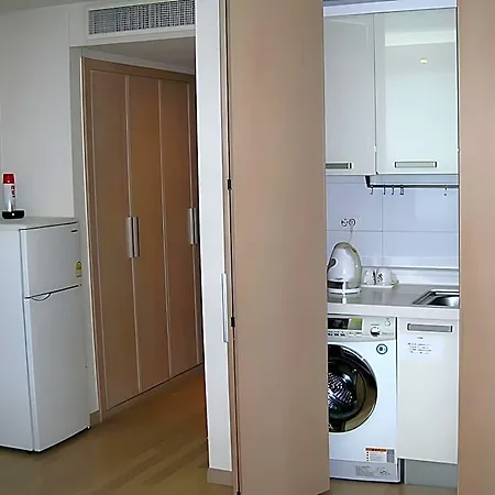 Airport Guesthouse-2