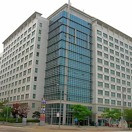 Airport Guesthouse-3