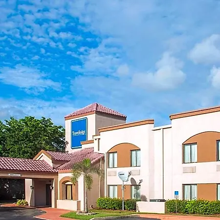 Travelodge By Wyndham Fort Myers Airport-2