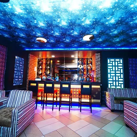 Hotel Excellency-3