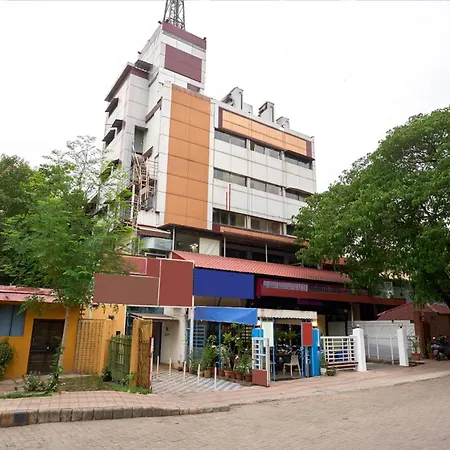 Itsy Hotels Aditya-2