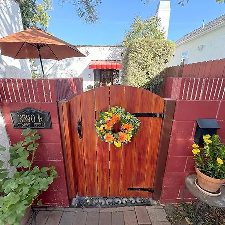 Casita Gundry- Boutique Hideaway, Quaint Historic Charm-2