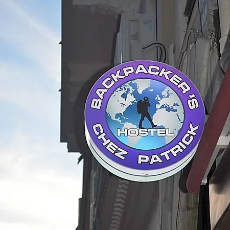 Backpackers Chez Patrick-3