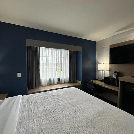 Best Western Red River Lodge Fargo Nd-2