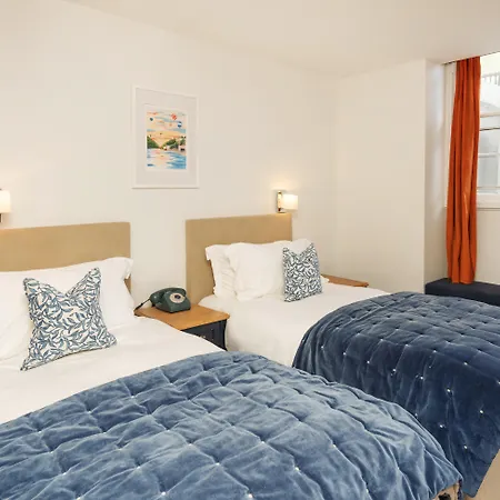 The Rodney Hotel-3