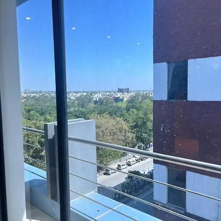 Hotel Signature Grand-3