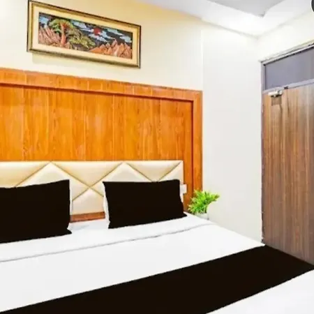 Hotel Khalsa Inn-3