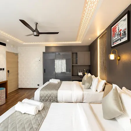 Paramount Residency-3
