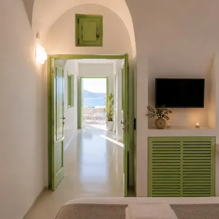 Mamma Mia Santorini Suites-Volcano -Caldera -Sunset View-3