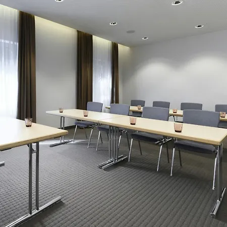 Leonardo Hotel Nuernberg City Center-2