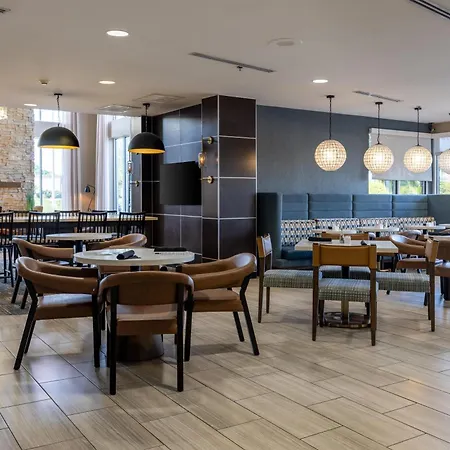 Doubletree By Hilton Hotel Savannah Airport-3
