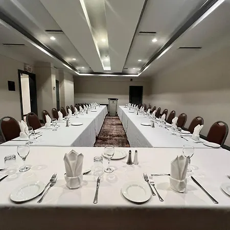 Holiday Inn Toronto Airport East By Ihg-2