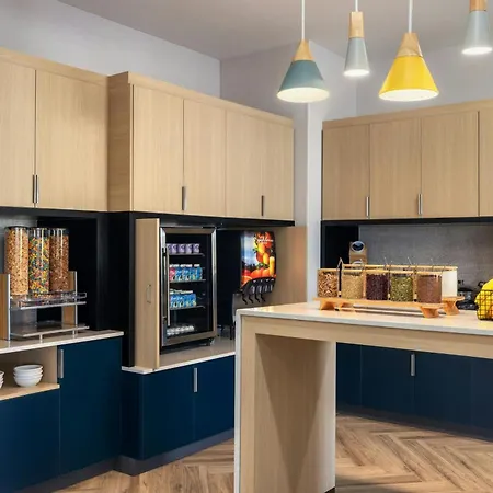 Towneplace Suites By Marriott Minot-2