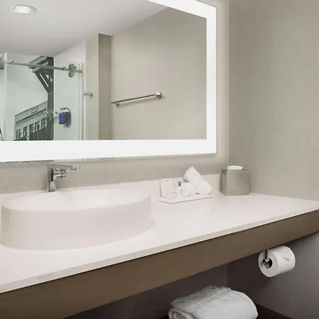 Radisson Blu Fargo-3