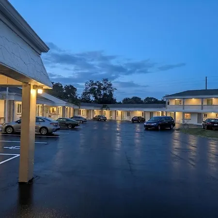 Travelers Inn - Clearwater-3