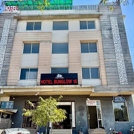 Super Hotel O Bungalow 16-2