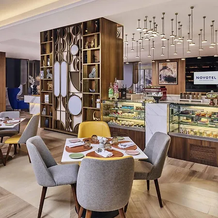 Novotel Mumbai International Airport-3
